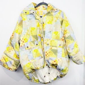 Urban Outfitters Printed Puffer Jacket Size XS